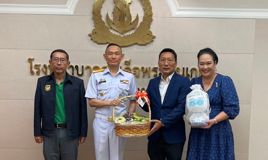  อดีตโฆษกกองทัพเรือ พร้อมคณะ แสดงความยินดีเจ้ากรมแพทย์ทหารเรือ คนใหม่