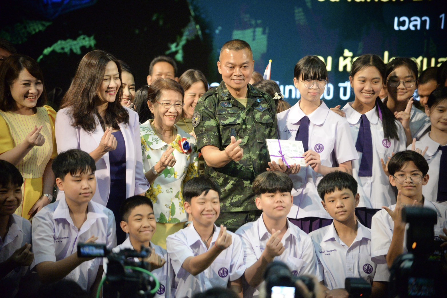 ไม่ถอย! พร้อมปกป้องแผ่นดินทุกตารางนิ้ว “บิ๊กกุ้ง” ลั่นปะทะรอบ2ขึ้นอยู่กับ “ผู้นำ-ทหารกัมพูชา” น้อยใจ ถูกถาม “ทหารมีไว้ทำไม”