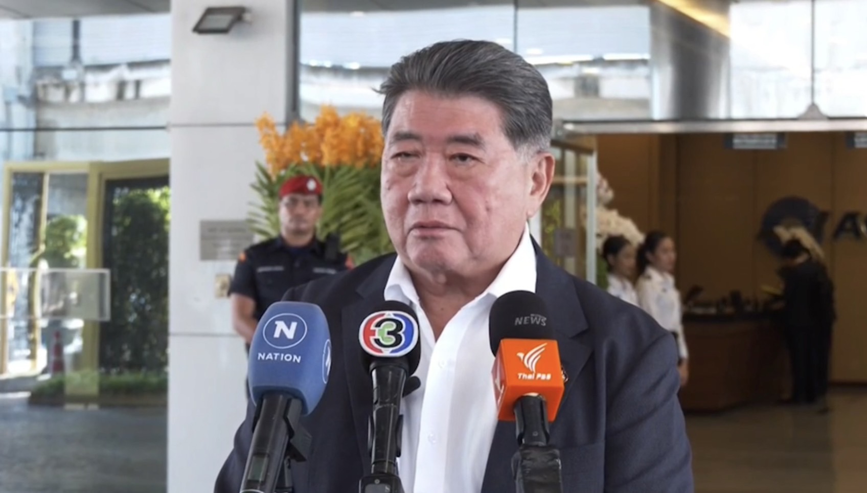 "ภูมิธรรม" เผย "เศรษฐา" ฝากสานงานต่อ ยันรัฐบาล ไม่สะดุด "พรรคร่วมฯ" มติเอกฉันท์ ส่งแคนดิเดต "นายกฯเพื่อไทย" 