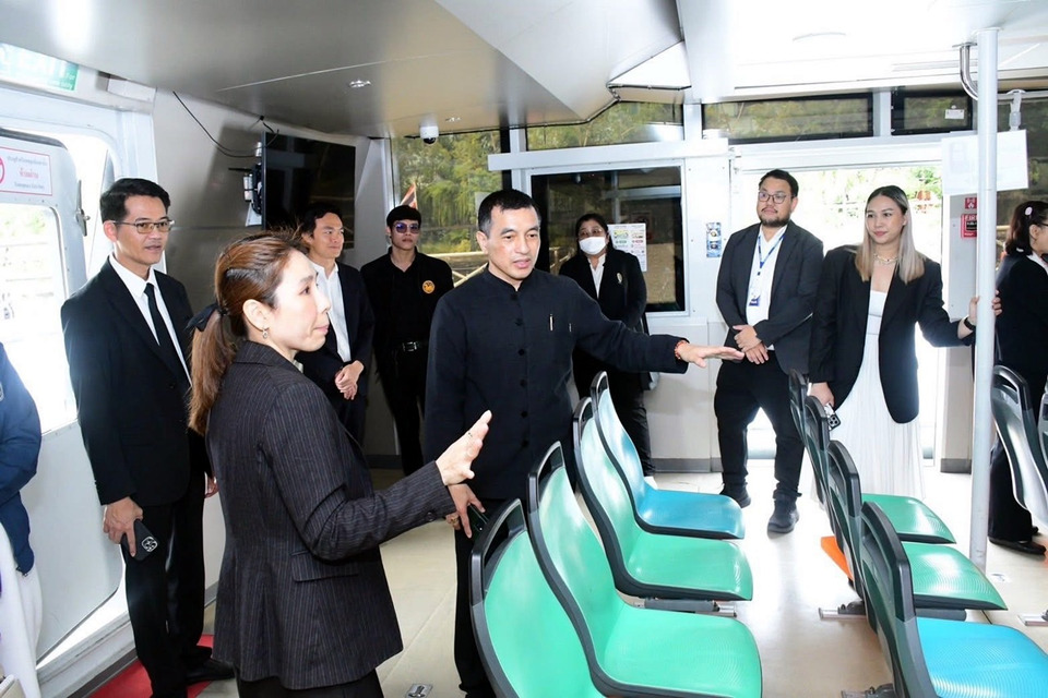 ผู้ว่าฯแปดริ้ว เยี่ยมชมศูนย์ขนส่งอัจฉริยะ หนุนพัฒนา Green Logistics มุ่งสู่เมืองสีเขียว