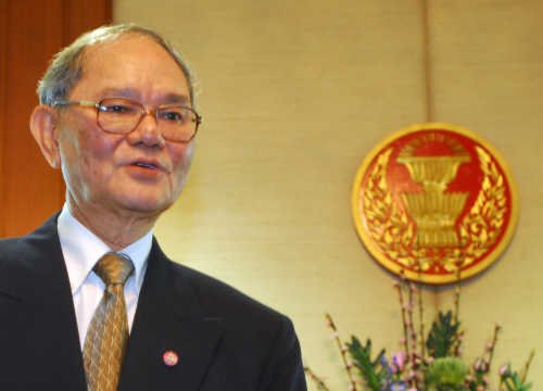 "มีชัย" ชี้! เซตซีโร่ กกต.เป็นประโยชน์-ชี้! "เสรี" มองคนละมุม ต้องเข้าใจ