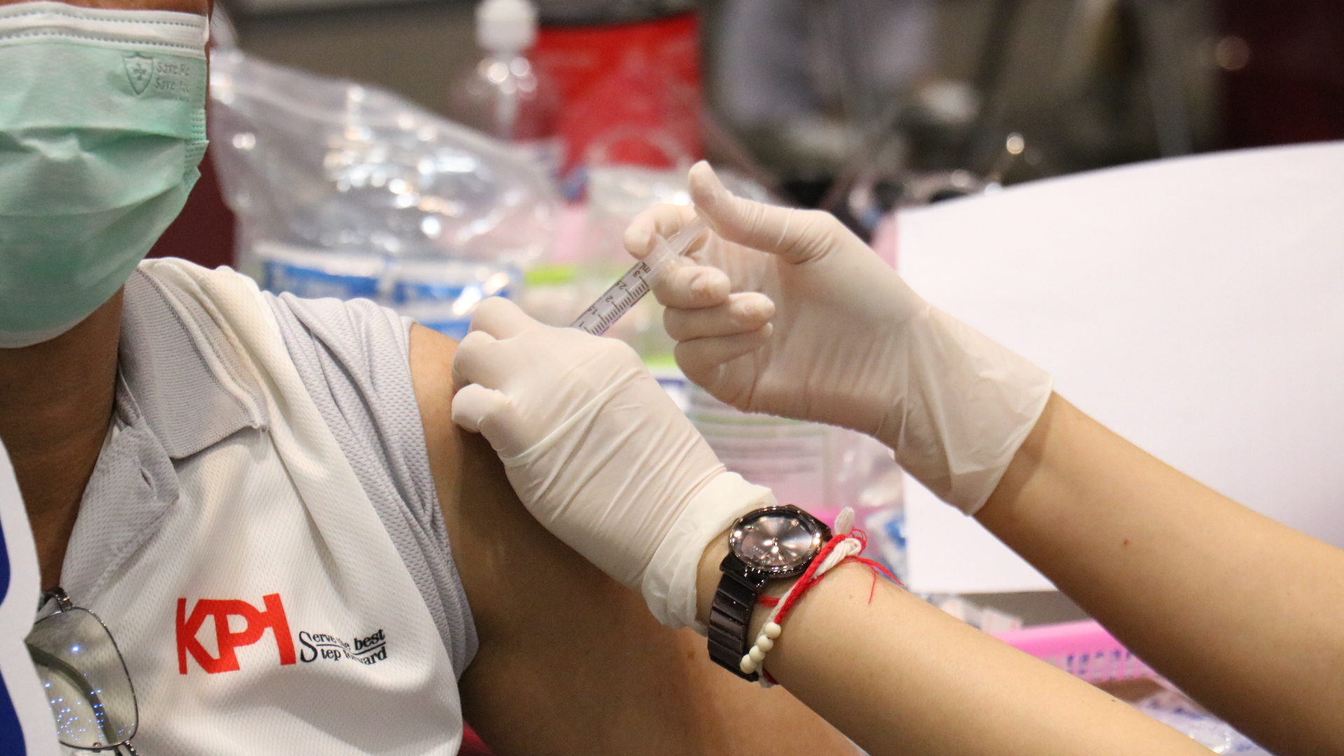  โคราชพบอาการเลือดออกในสมองหลังฉีดวัคซีน 2 วัน