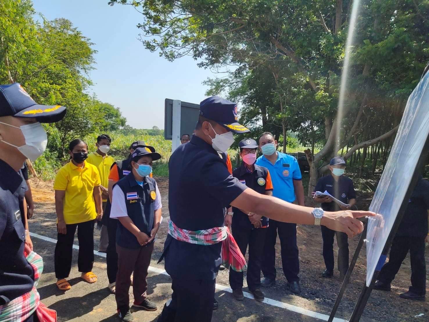 รองเสนาธิการหน่วยบัญชาการทหารพัฒนา  เดินทางตรวจประเมินงาน นพค.55 สร้างถนน-แหล่งน้ำ ช่วยเหลือ ปชช.
