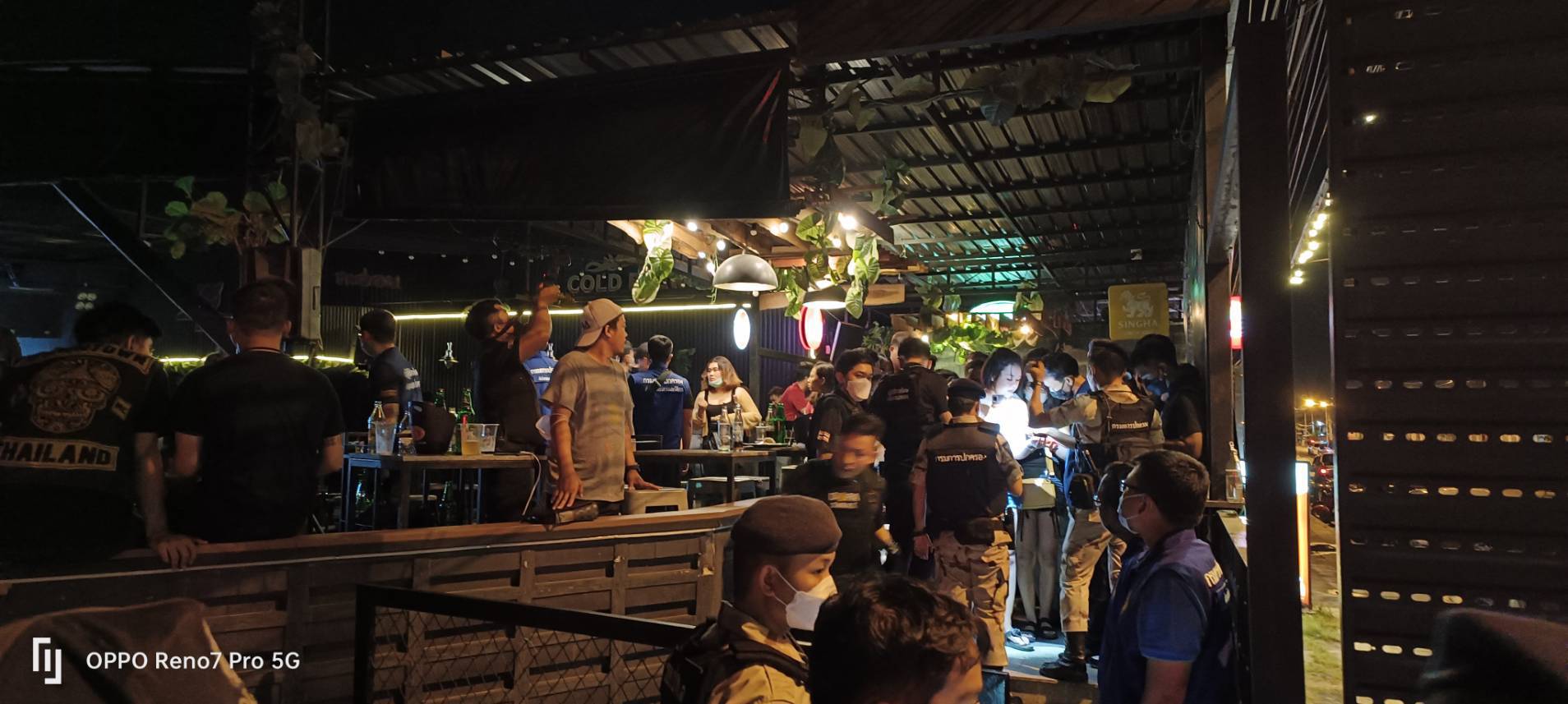 บุกจับผับในพื้นที่แก่งคอยไม่พกบัตร ปชช.มีเยาวชน 7 ราย