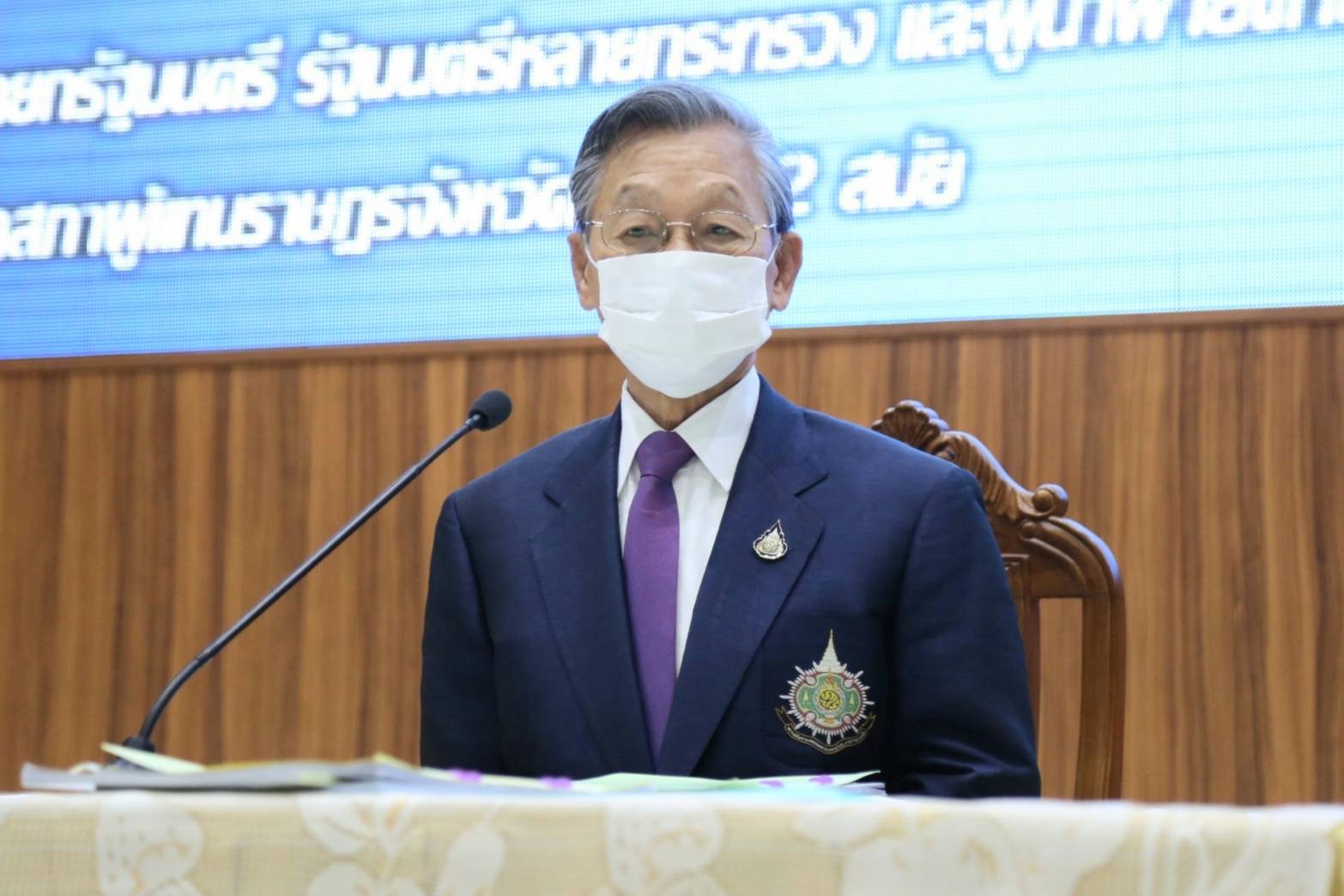 “ชวน” แนะถอดบทเรียนในอดีต เพื่อปฏิรูปการเมือง-สังคม ชี้ใช้ รธน.แก้ความขัดแย้งไม่ได้
