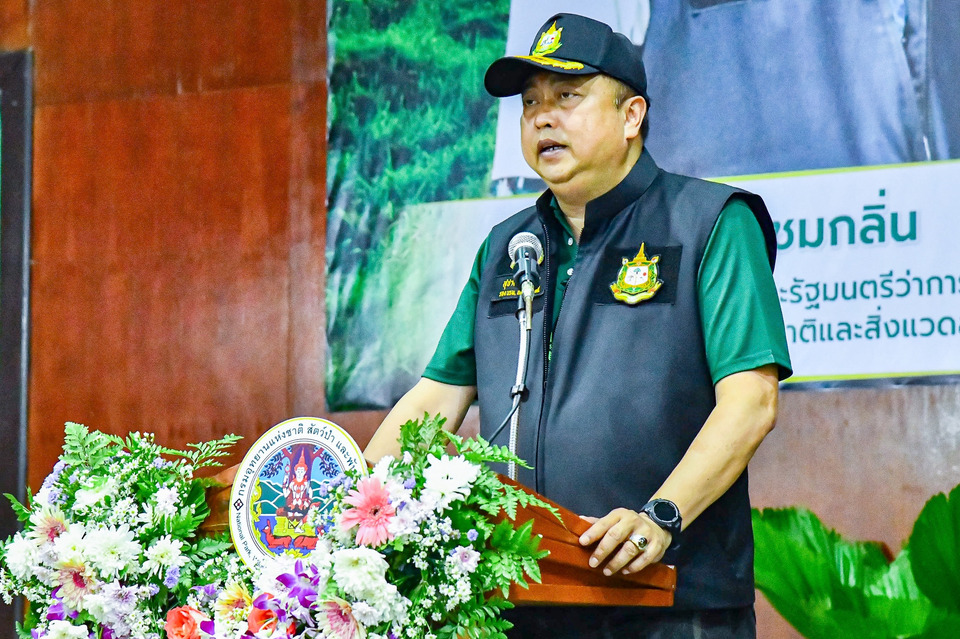 รองนายกฯ สุชาติ ลงพื้นที่เชียงราย มอบกำลังใจเจ้าหน้าที่พิทักษ์ป่า