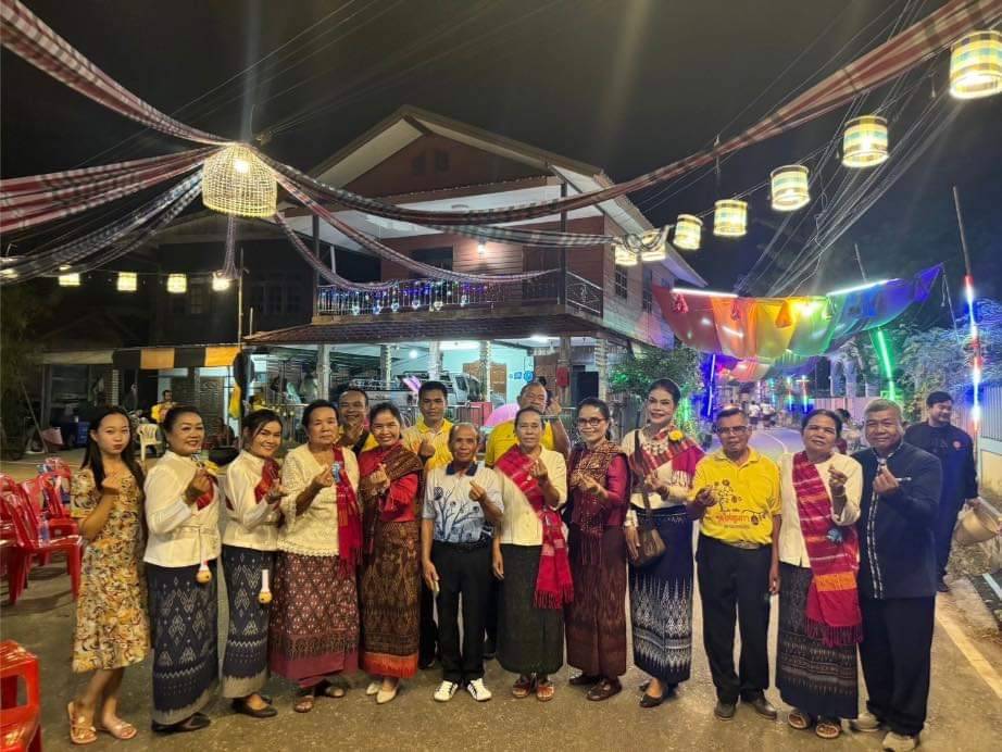 "ส.ส.สุภาพรฯ" เชิญชวนนักท่องเที่ยวชมความสวยงาม และจุดไฟตูมกาออกพรรษา ที่ยโสธร