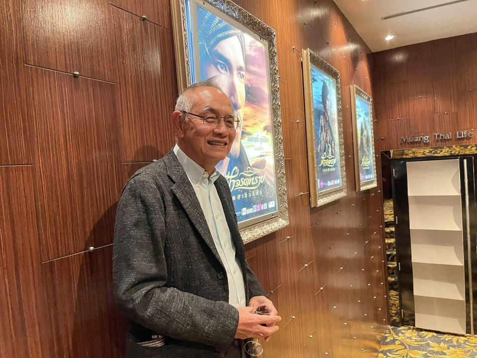 "บรรยง พงษ์พานิช" ประกาศจุดยืน "กาพรรคประชาชน2 ใบ" เผย "รัฐบาลผสมส้มฟ้า คือความฝันของผม" 