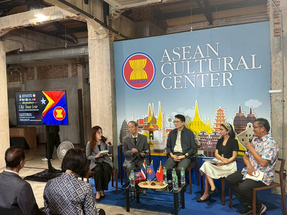 พลังวรรณศิลป์สโมสรเสวนา : "Olá Timor-Leste อาเซียนร่วมใจ ยินดีต้อนรับเพื่อนใหม่ ติมอร์-เลสเต"