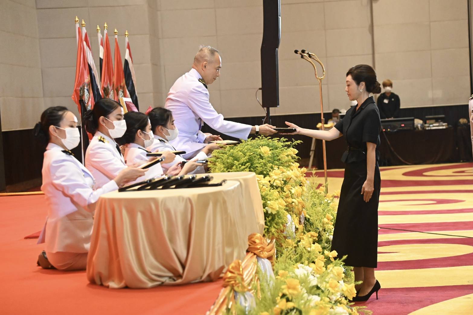 "มาริษา เจียรวนนท์" เข้ารับพระราชทานโล่เกียรติยศ ในฐานะผู้ทำคุณประโยชน์ต่อเด็กและเยาวชน เนื่องในวันเยาวชนแห่งชาติ ประจำปี 2567
