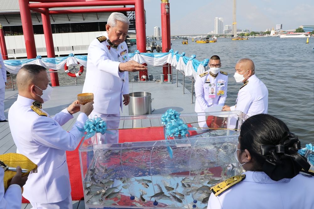 องคมนตรี เป็นผู้แทนพระองค์ บำเพ็ญพระราชกุศลปล่อยโค นก และปลา เนื่องในโอกาสวันคล้ายวันประสูติ สมเด็จพระเจ้าลูกยาเธอ เจ้าฟ้าทีปังกรรัศมีโชติฯ