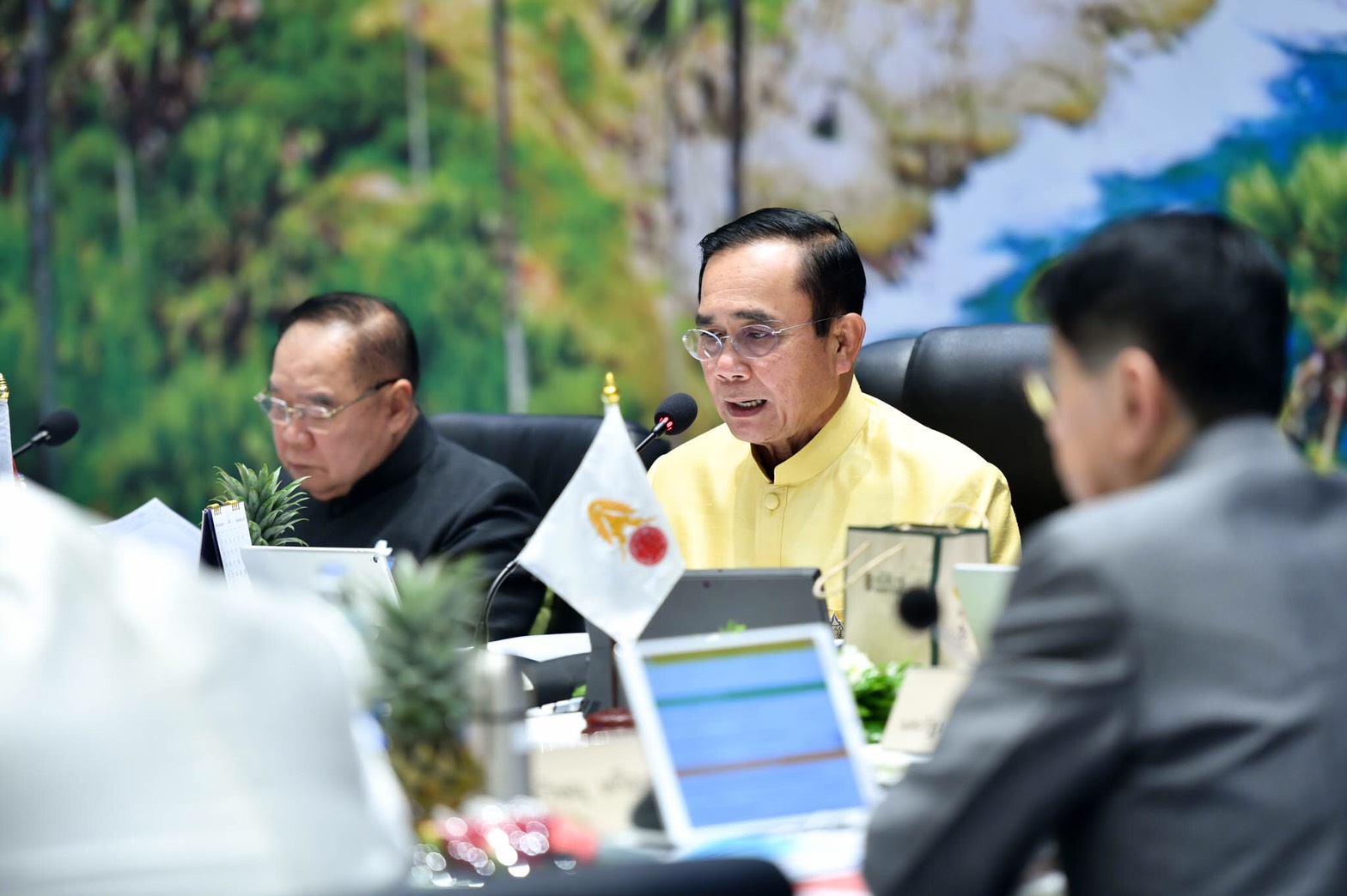 SMEs หายห่วง ! ครม.เพิ่มวงเงินสินเชื่อดอกเบี้ยต่ำ 100 ล้านบาท/ราย ขยายระยะเวลายื่นคำร้องถึง 30 มิ.ย. 64