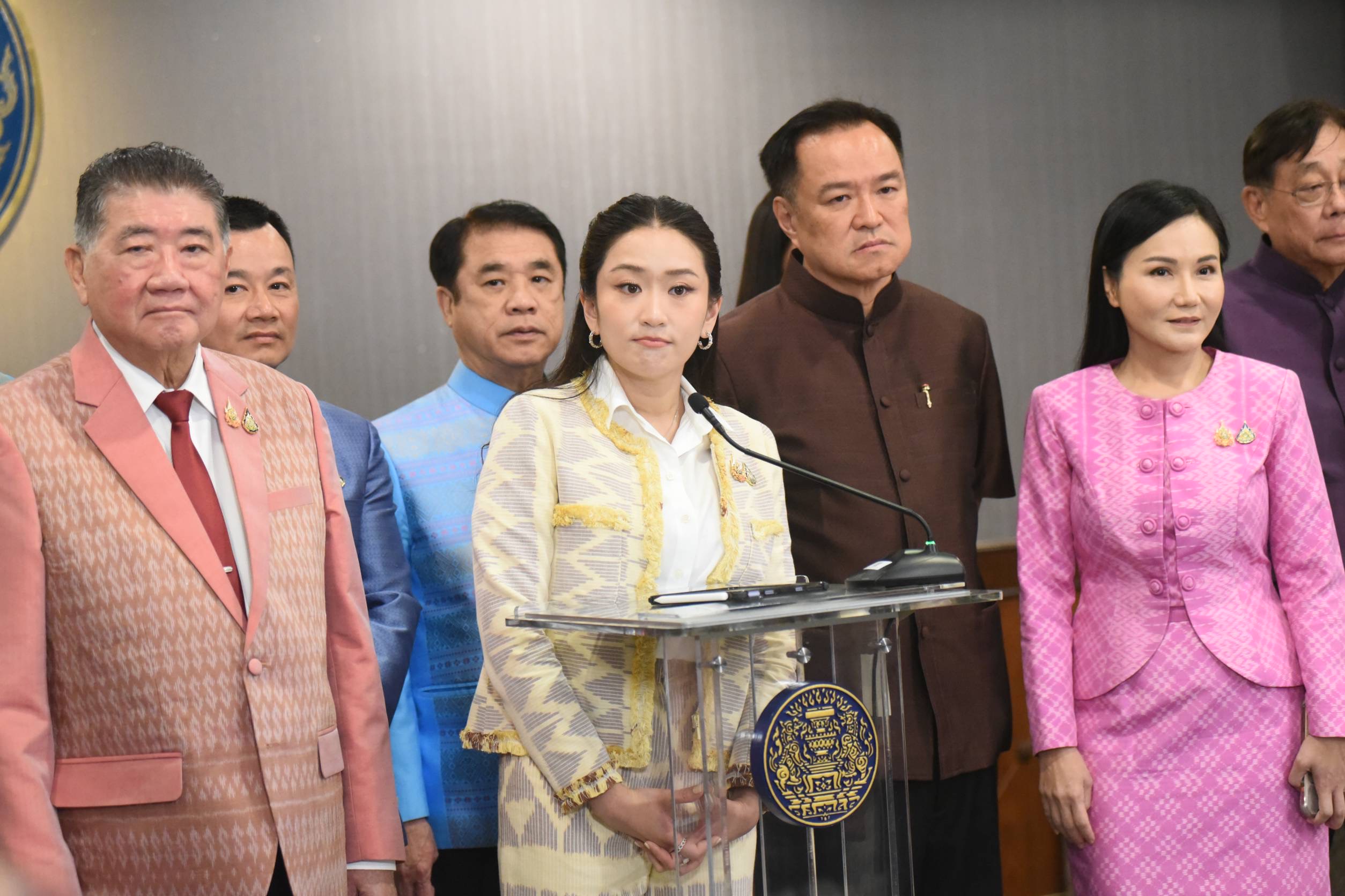 นายกฯ สั่งเอาจริงปราบบุหรี่ไฟฟ้า ตั้ง “จิราพร” เจ้าภาพดูข้อกฎหมาย ขีดเส้น 15 วัน รายงาน