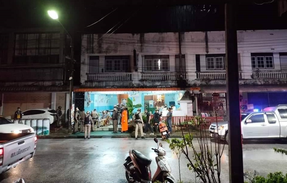รอง ผบ.ร้อย ถูกยิงดับคาร้านข้าวต้มกลางเมืองยะลา