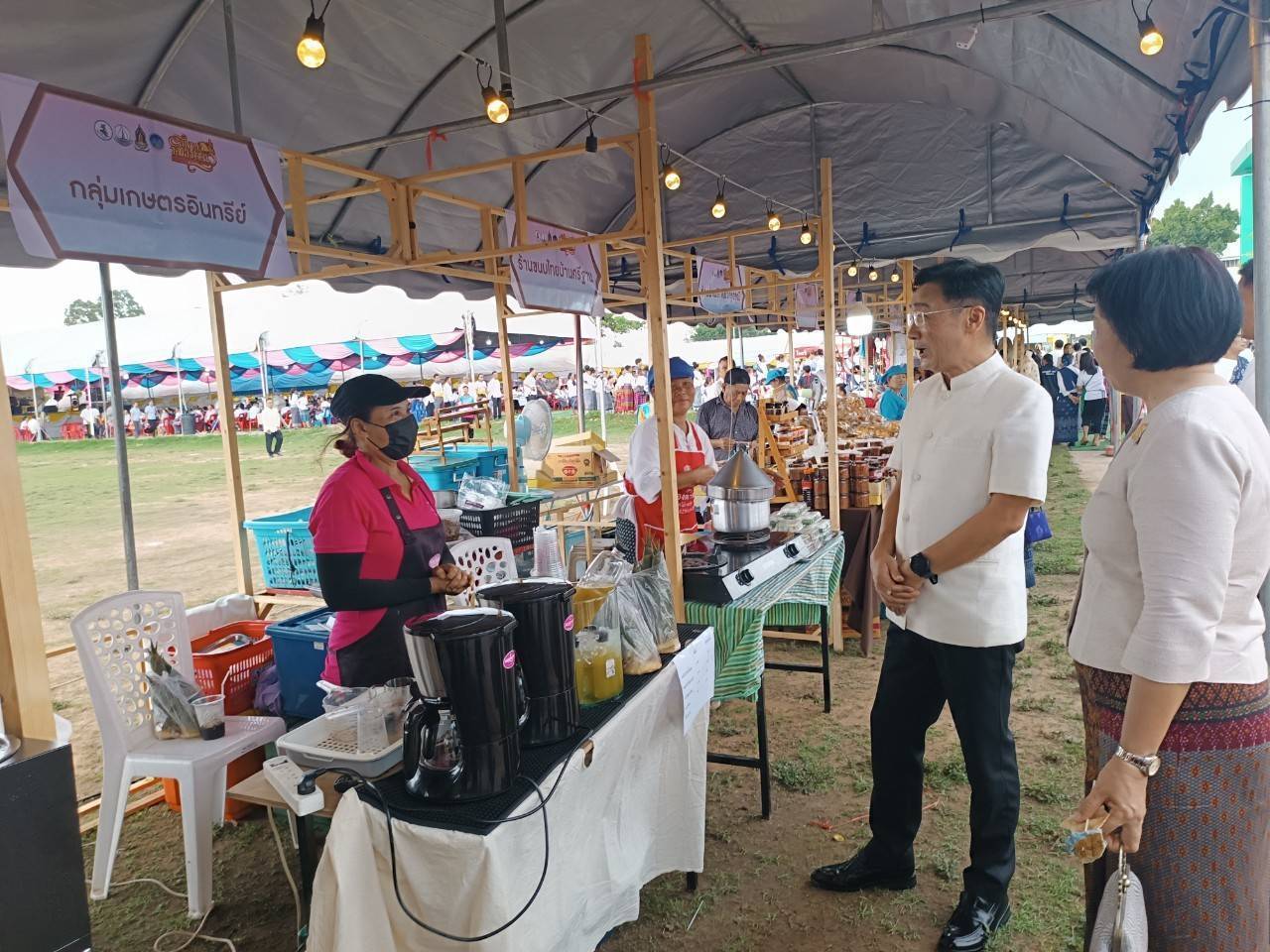 ยโสธรจัดโครงการตลาดวัฒนธรรมถนนคนเดินตอน "เมืองบั้งไฟโก้ยโสธร"