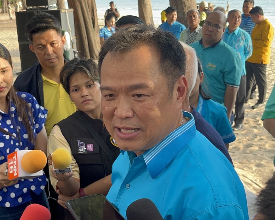 หวั่นซ้ำรอยมาบตาพุด! “มท1.” สั่งเฝ้าระวังเพลิงไหม้โรงงาน เผยเหตุโรงงานปิโตรเคมีระยอง ควบคุมได้แล้ว