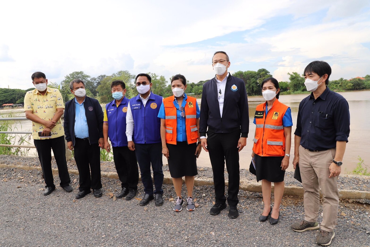 "เลขาฯ สทนช." ลงพื้นที่ติดตามสถานการณ์น้ำลุ่มเจ้าพระยา จังหวัดอ่างทอง 