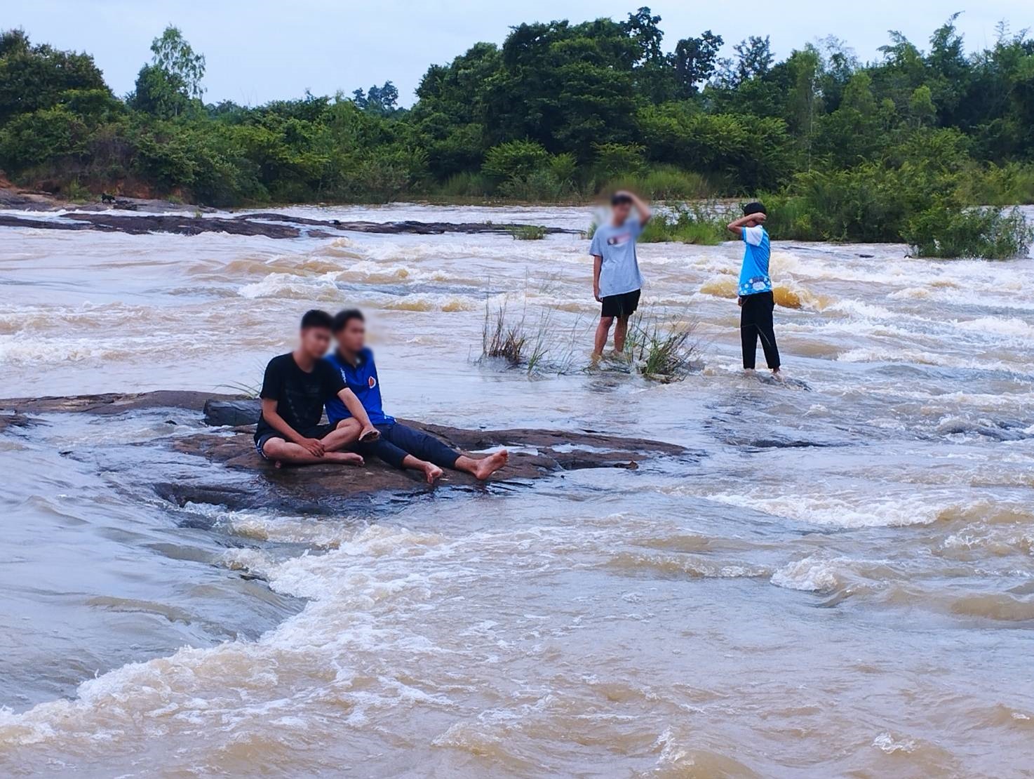 "ห้วยหินลาด" แหล่งท่องเที่ยวที่ถูกเมินขาดการส่งเสริมที่ยโสธร