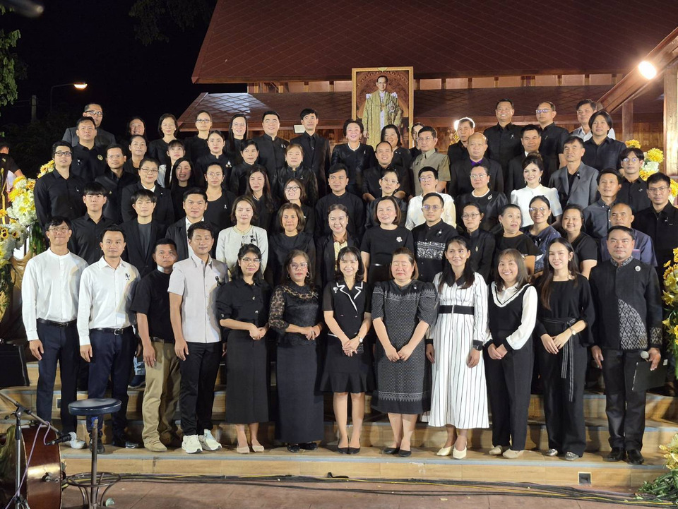“ราชภัฏบุรีรัมย์”จัดดนตรีในสวน “H.M. Song” บรรเลงบทเพลงพระราชนิพนธ์ น้อมรำลึก “ในหลวงรัชกาลที่ 9”