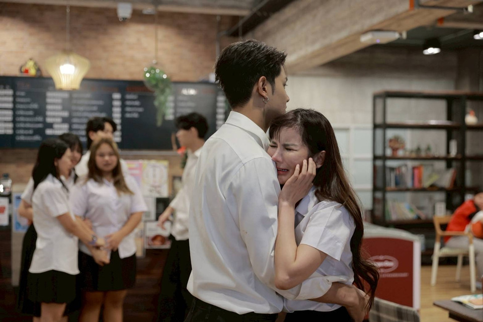 ปานดวงใจ Signature EP2 ดราม่าร้อน 'ดาริน' โดนกลั่นแกล้ง 'กวิน' เปิดหน้าปกป้อง