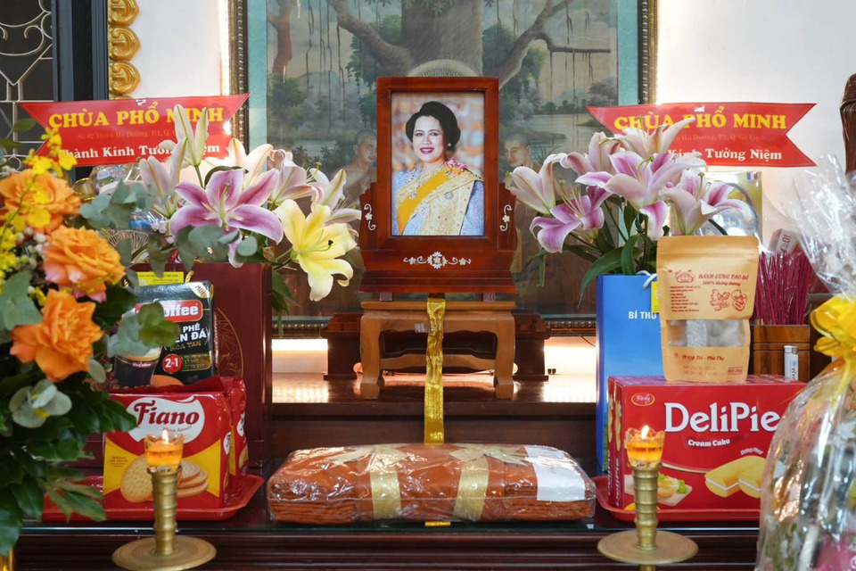 คณะสงฆ์เวียดนาม–ไทย จ.ปทุมธานี ร่วมถวายพระราชกุศลแด่สมเด็จพระพันปีหลวง