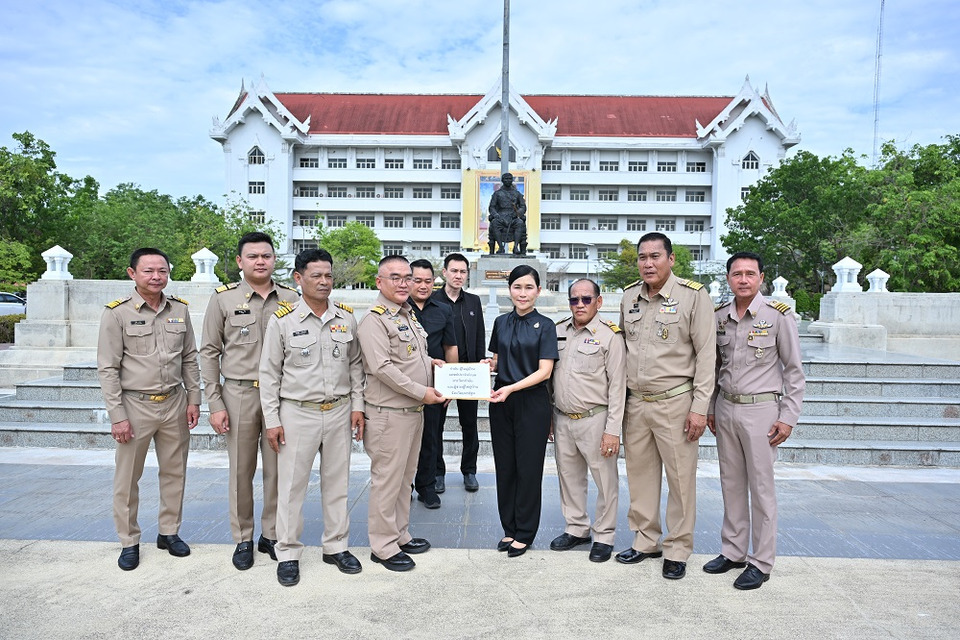 กำนัน ผู้ใหญ่บ้าน จังหวัดนครปฐม ยื่นหนังสือขอปกป้องเกียรติยศ พร้อมยืนยันบทบาทในการป้องกันยาเสพติด