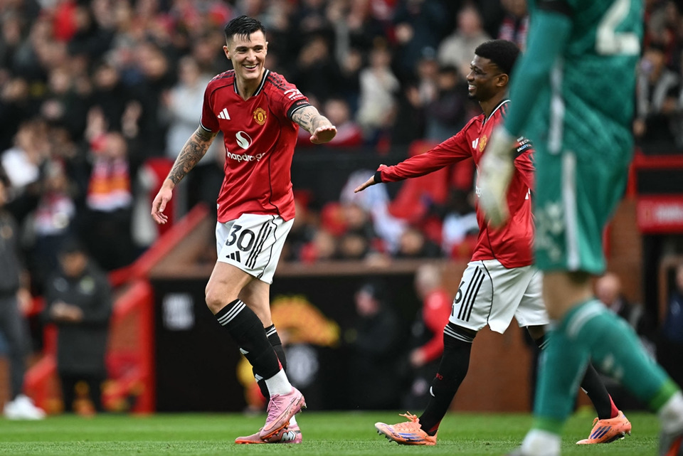 คืนฟอร์มเก่ง! "แมนยู" เปิดรังอัด "ซันเดอร์แลนด์" 2-0 ฟุตบอลพรีเมียร์ลีก