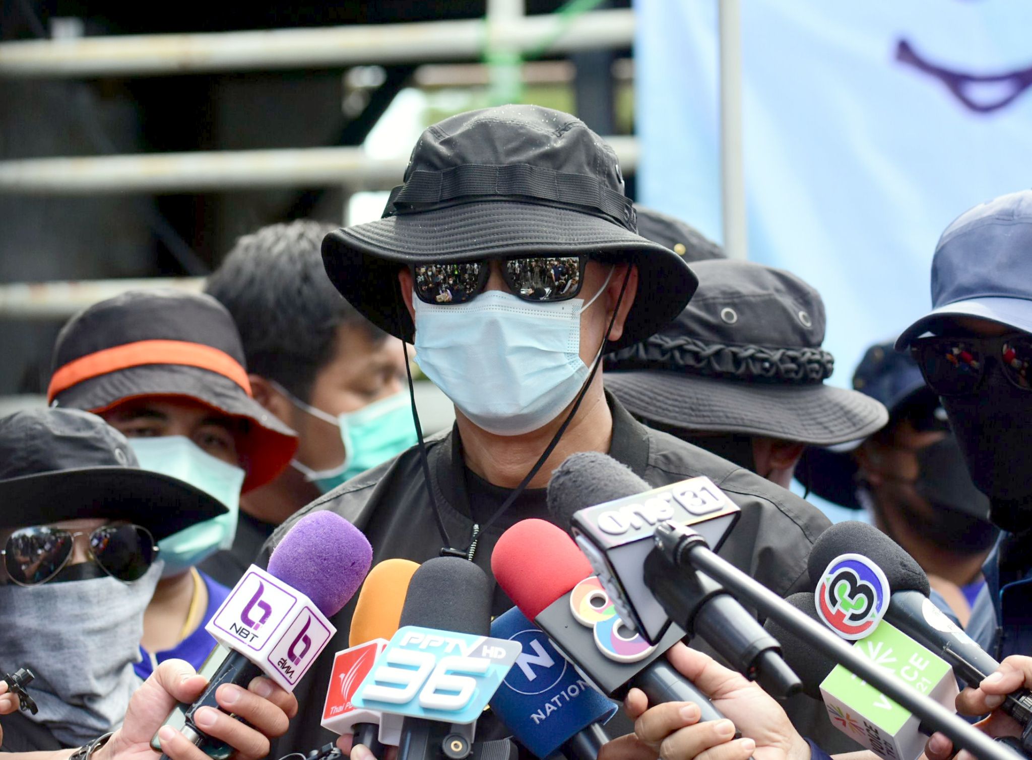 ม็อบประชาชนคนไทยชุมนุมไล่นายกฯแค่ 2ชม.สลายตัวกลับ ไม่รวมกลุ่มไทยไม่ทนของจตุพร อ้างเหตุกลัวมือที่3ป่วน