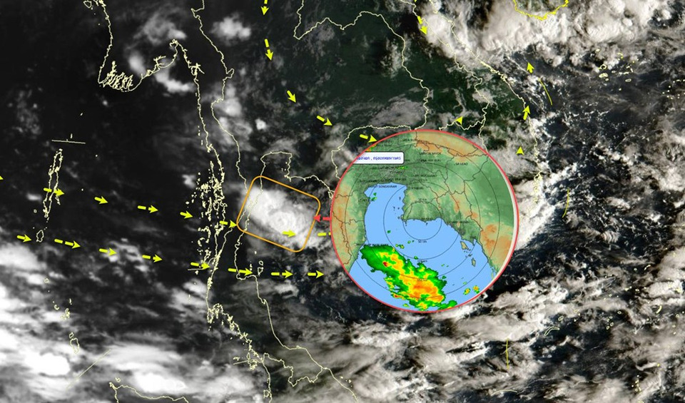 กรมอุตุฯ เผยภาพดาวเทียมล่าสุด “กลุ่มฝนปกคลุมอ่าวไทย–ภาคใต้” ไทยตอนบนฟ้าเปิด เมฆน้อย ลมแปรปรวน