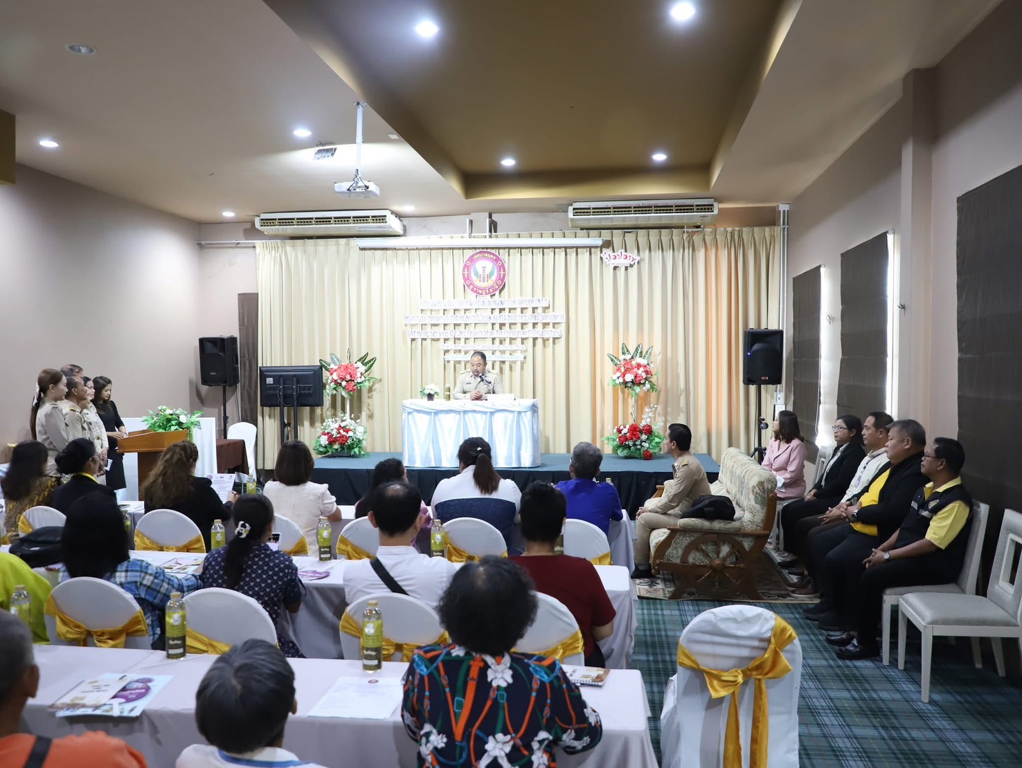 เทศบาลนครสุราษฎร์ธานีจัดโครงบริการทำบัตรประจำตัวคนพิการบริการถึงบ้าน