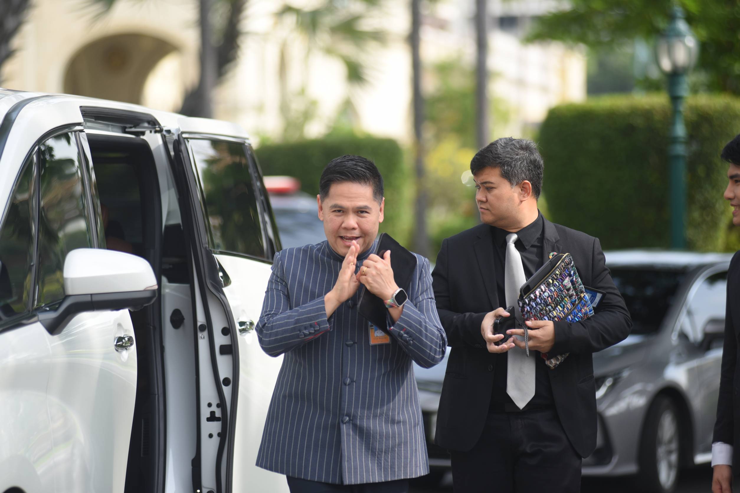 “รมว.พม.“ บอกจ่ายเงินเยียวยาน้ำท่วมภาคเหนือกว่า 3.8 ล้าน พร้อมแนะหากอนาคตเกิดเหตุฉุกเฉินคว้า "ถุงโกแบค"ออกไปได้ทันที