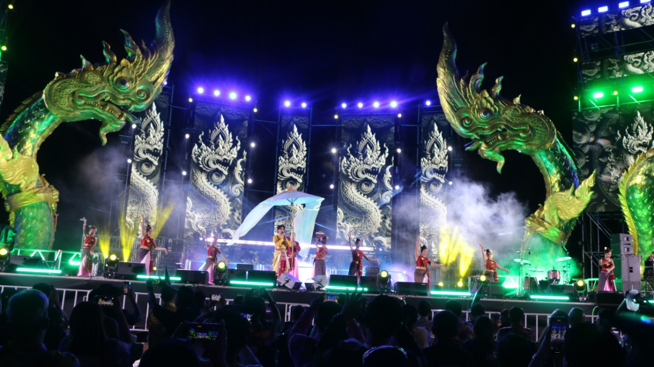 หนองคายจัดงานเฉลิมฉลองปีใหม่ไทย-ลาว  มหาสงกรานต์สองฝั่งโขง 