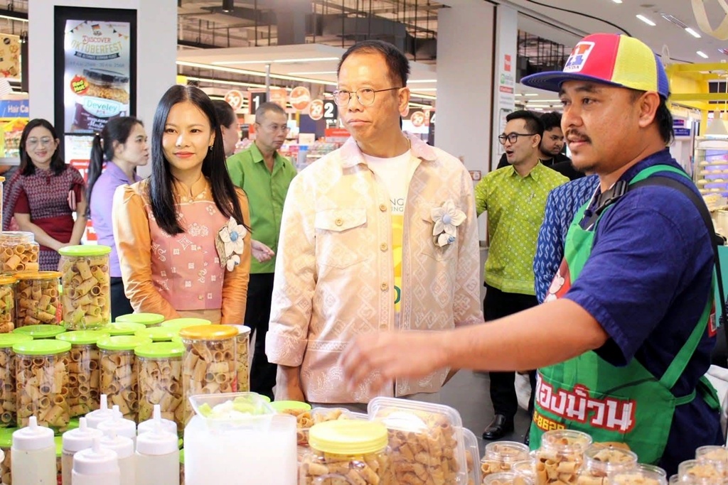 อ่างทองจัดงาน “เจ้าพระยาป่าสัก OTOP FEST 2025” ส่งเสริมผลิตภัณฑ์ชุมชน เชื่อมลุ่มน้ำเจ้าพระยา-ป่าสัก
