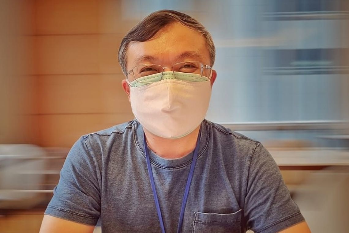 "หมอธีระ" เผยโอไมครอนพบมากกว่า 300 สายพันธุ์ย่อย XBB หลบหลีกภูมิคุ้มกันเก่ง หวั่นระบาดระลอกใหม่ ใส่หน้ากากลดความเสี่ยง