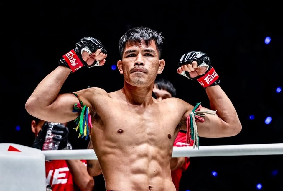 "ลุมพินี" เดือด! "นักรบ แฟร์เท็กซ์" ลั่นน็อก "จาค็อบ สมิธ" แจ้งเกิดอีกครั้งในศึก ONE Fight Night 44