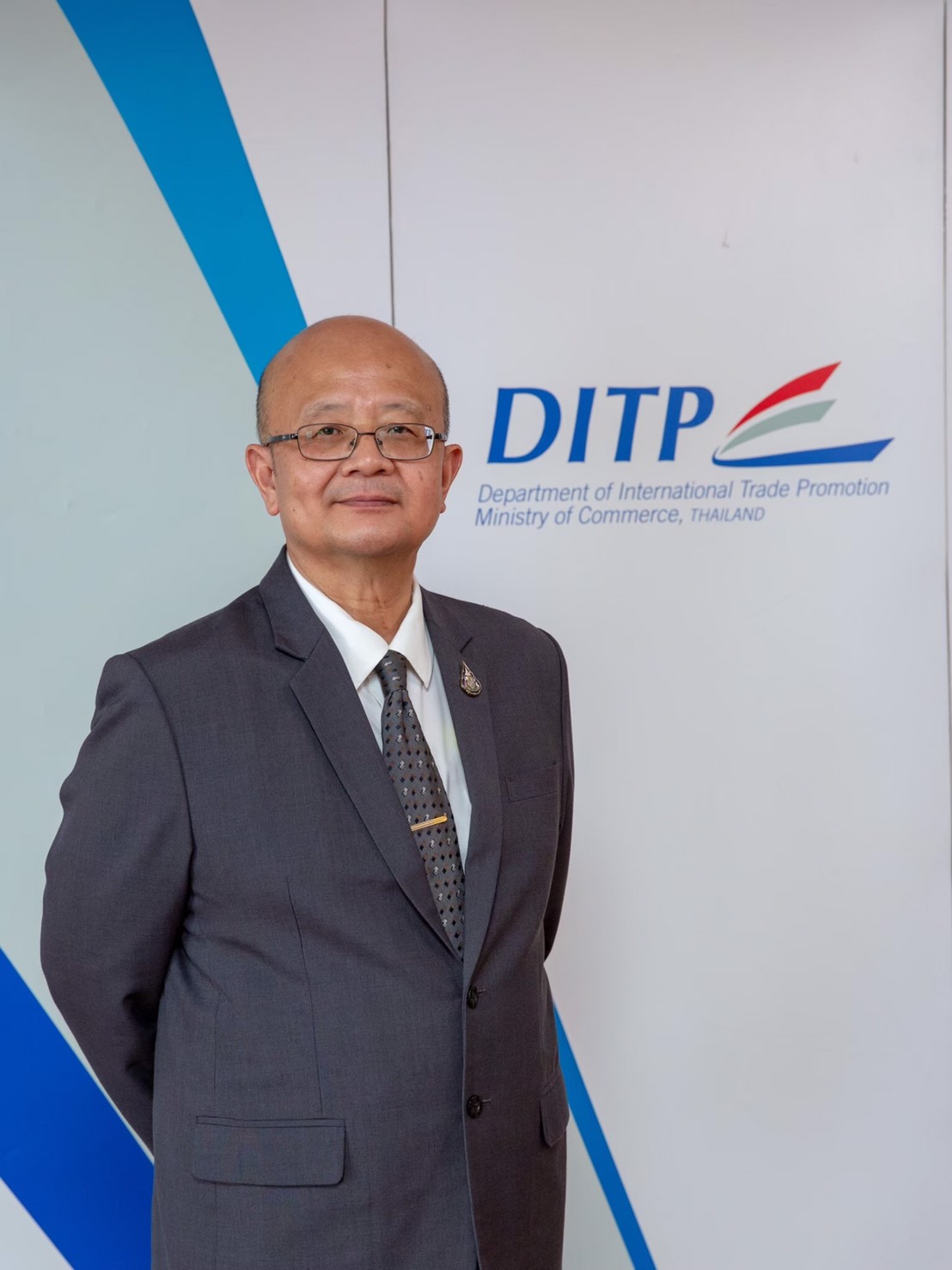 “จุรินทร์”สั่งลุยเต็มพิกัด สร้างพื้นที่ยืนเกษตรกรไทยในตลาดโลก จับคู่เจรจาธุรกิจการค้าออนไลน์ ตปท.