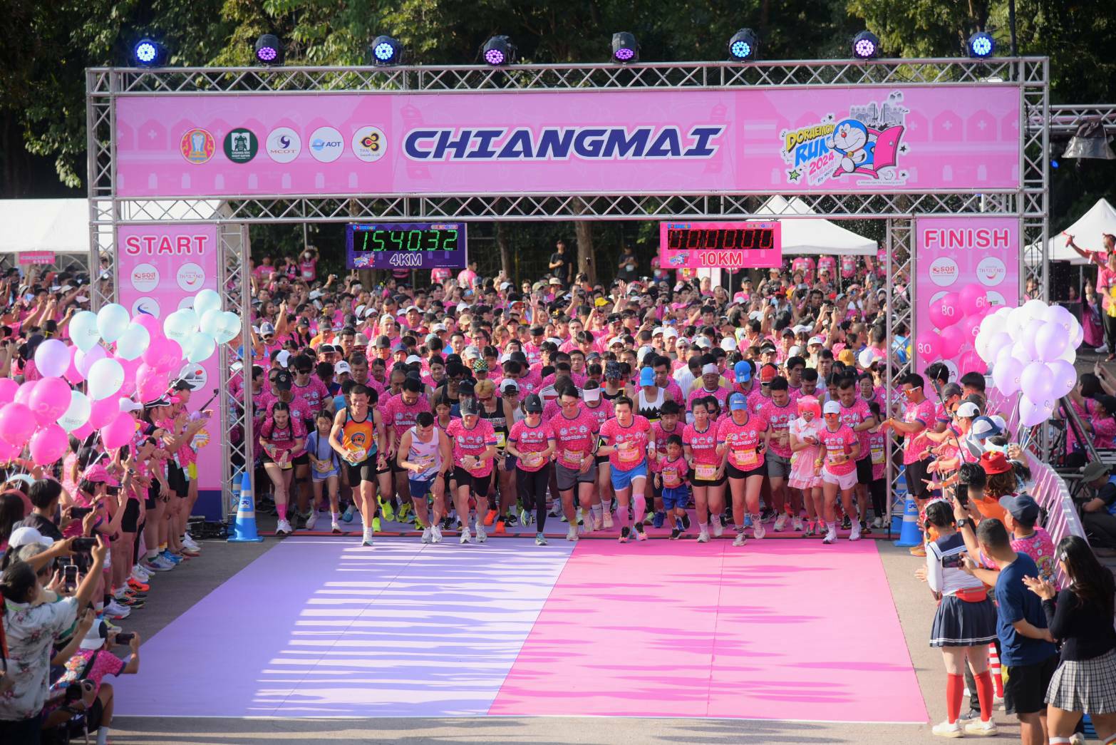 อสมท  ส่งท้ายปี พาโดราเอมอนและผองเพื่อน พร้อมนักวิ่งแฟนคลับ “โดราเอมอน” แอ่วเหนือ ปิดท้ายสนามสุดท้าย