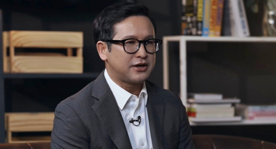 ปชน.เปิดตัว "มุนินทร์ พงศาปาน" อดีตคณบดีนิติฯ มธ. ว่าที่ รมว.ยุติธรรม