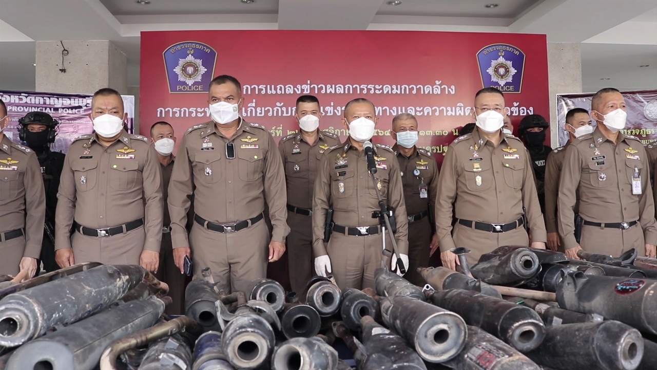 "บิ๊กโอ๋" แถลงผลกวาดล้างแก๊งรถซิ่งในพื้นที่  พร้อมแจงกรณีนักเรียนนายสิบตำรวจติดไวรัสโควิด-19 