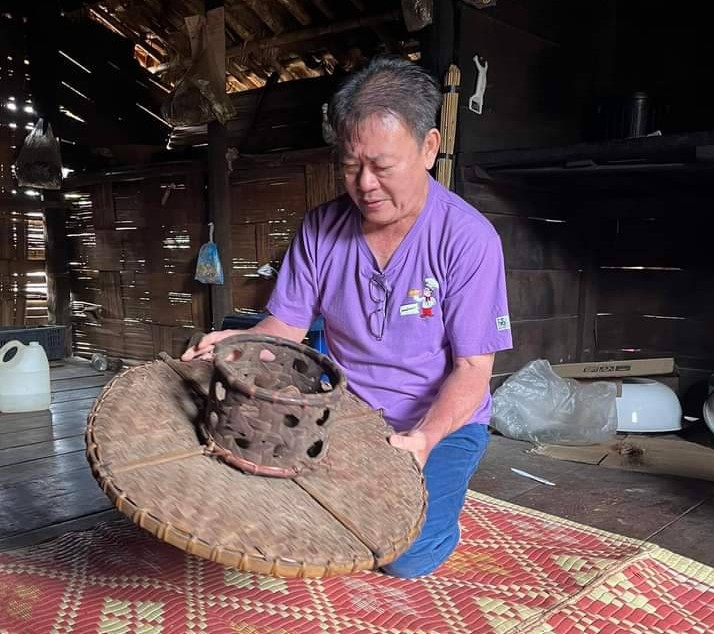 "เพจ พู่ว่า คนเดินดิน' ขอคืนธรรมชาติให้เกาะลอย  สร้างปอดกลางเมืองตาก  หลบลมร้อน