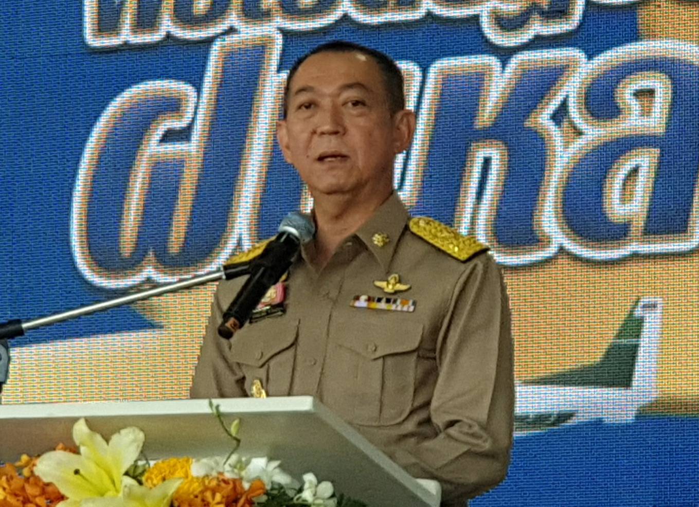 "เฉลิมชัย" ฉุนจัด ลั่นไม่เลี้ยงคนเลว โต้ไม่มีวิ่งเต้นโยกย้ายซื้อขายตำแหน่ง