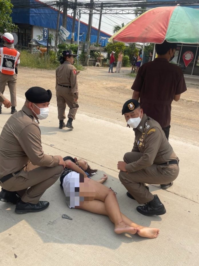 บิ๊กต่อ ผู้ช่วย ผบ.ตร. หยุดรถลงช่วยคนเจ็บอุบัติเหตุรถชนกัน