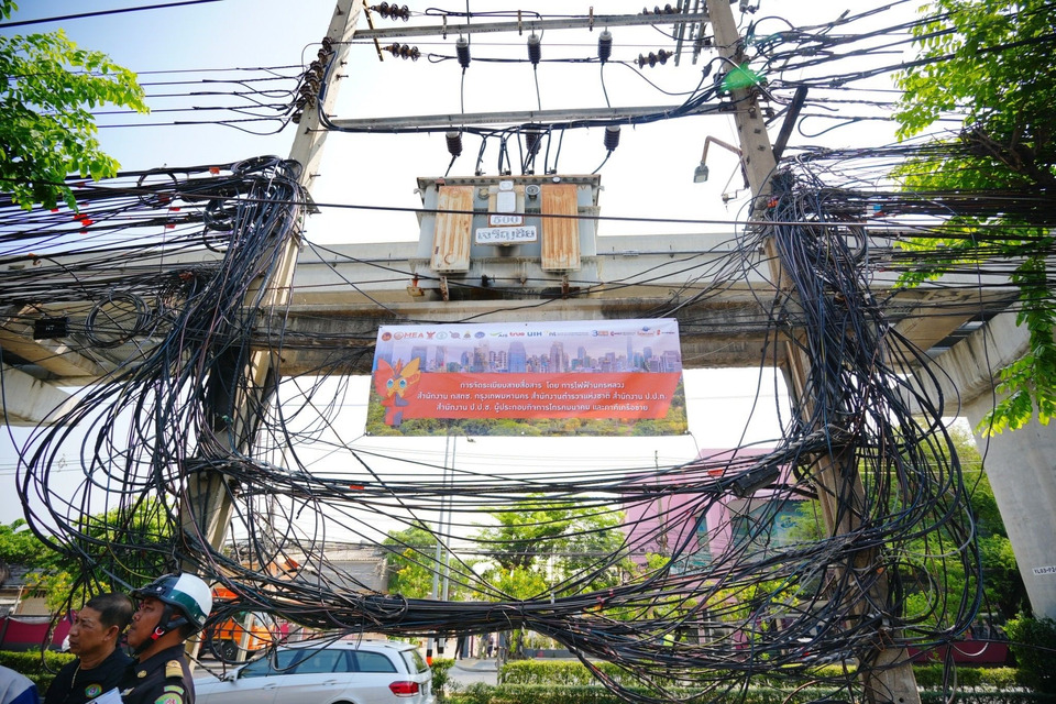MEA พร้อมภาคีเครือข่าย เดินหน้ารื้อสายสื่อสารถนนลาดพร้าว ปูทางรองรับสายไฟฟ้าใต้ดิน ยกระดับความปลอดภัยอย่างยั่งยืน