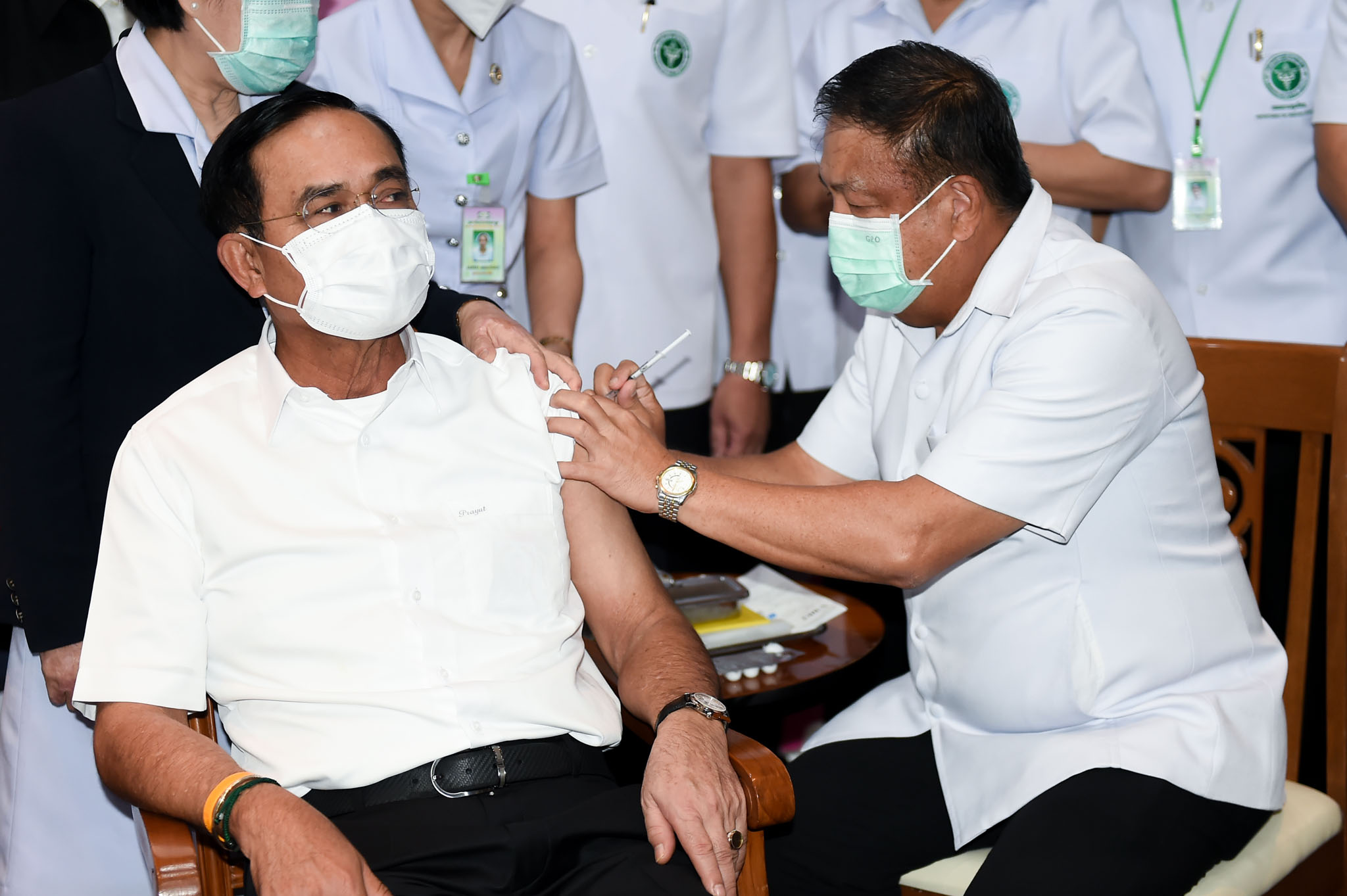 “บิ๊กตู่” ลั่นคนไทยได้รับวัคซีนทุกคน มั่นใจวัคซีนที่มี คุมสายพันธุ์อินเดีย-แอฟริกาใต้ได้