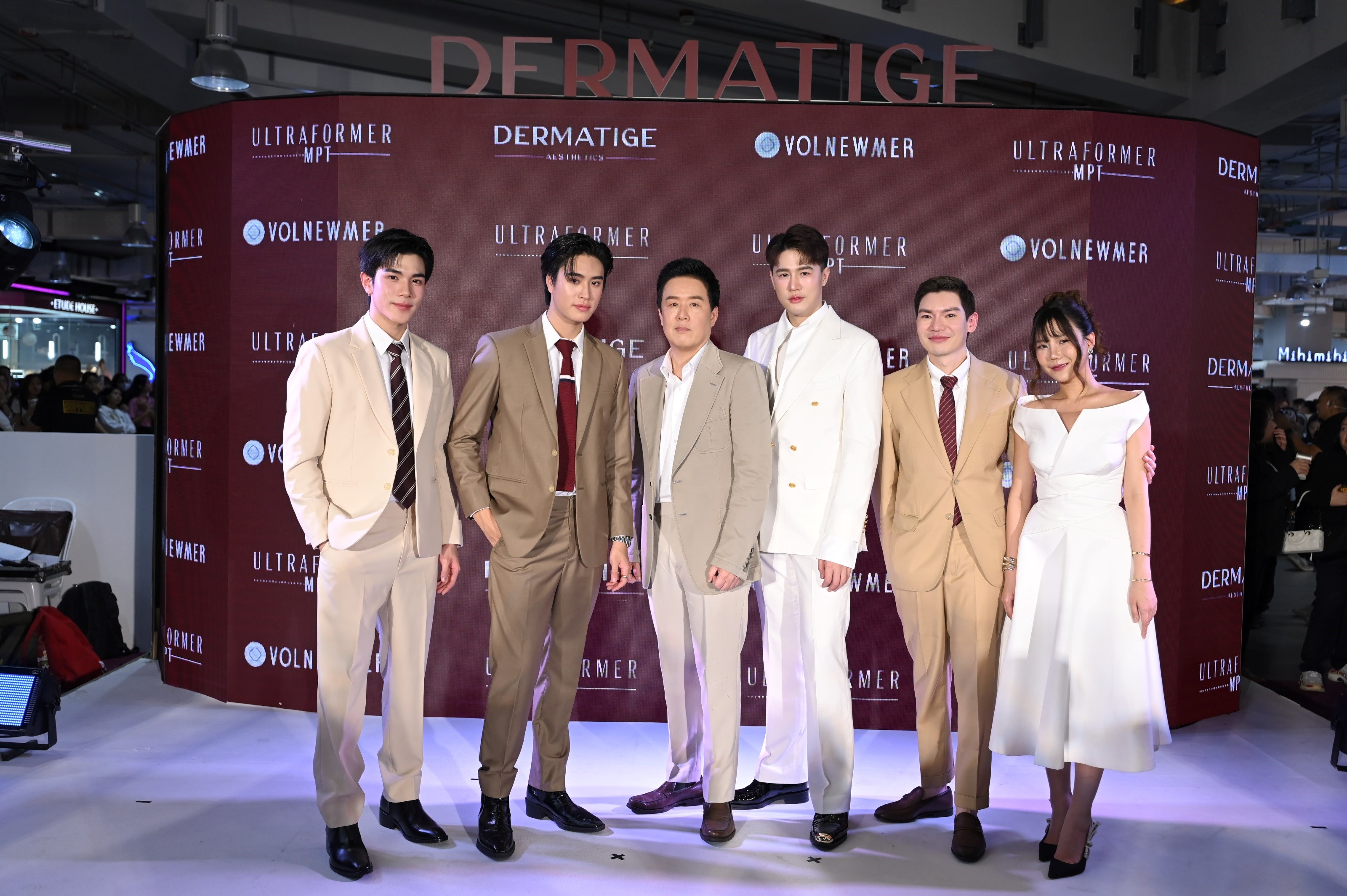 Dermatige X Quantum สร้างปรากฏการณ์ห้างแตกกลางสยามสแควร์วัน  ชูนวัตกรรมความงามสุดล้ำดูแลสภาพผิวทุกมิติ