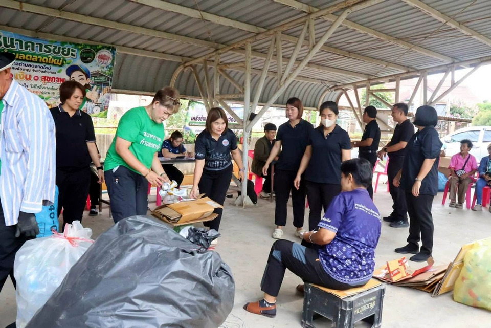 ธนาคารขยะตลาดใหม่ ปี 3 ครั้งที่ 31 รับขยะรีไซเคิลกว่า 1 ตัน สร้างรายได้ 5,248 บาท