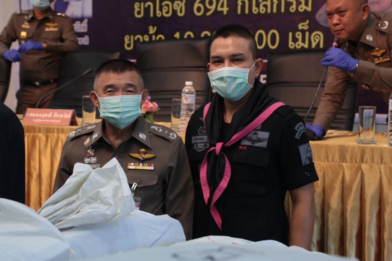 ตำรวจสภ.บึงโขงหลง จ.บึงกาฬ ร่วมกับ ฉก.ทพ.22 และหน่วยงานความมั่นคงในพื้นที่ ยึดยาบ้า 10,838,000 เม็ด ไอซ์ 694 กิโลกรัม