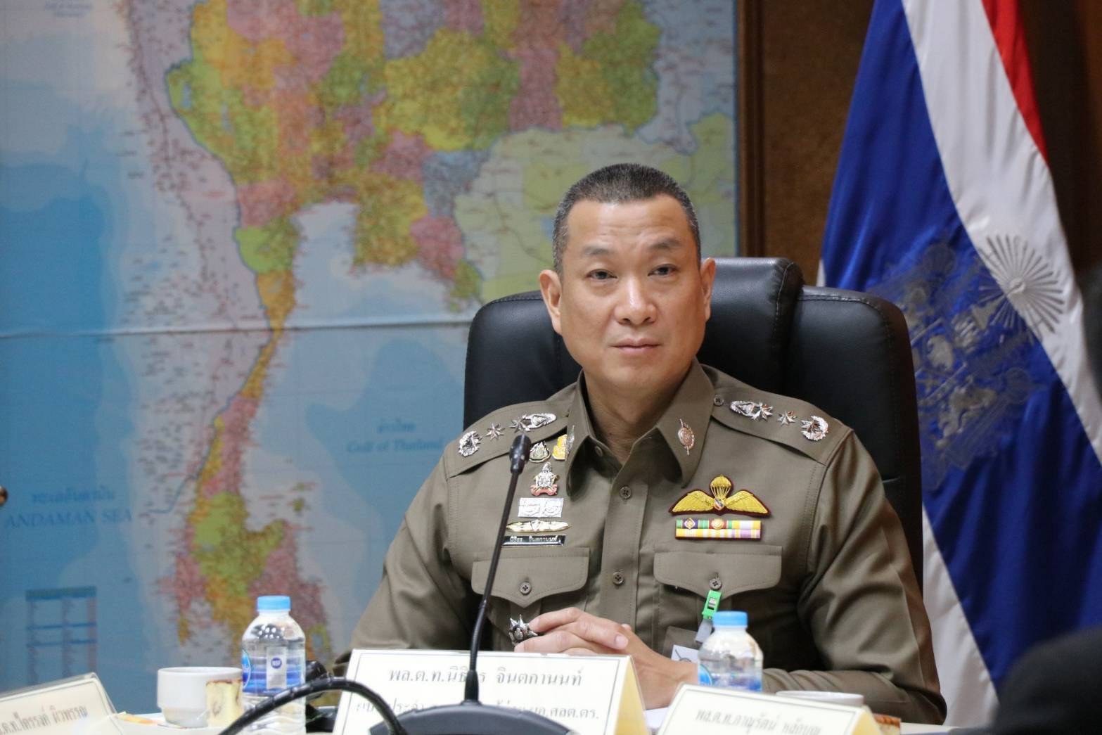 ศลต.ตร.คุมเข้มรักษาความปลอดภัยรถขนบัตรเลือกตั้งล่วงหน้า