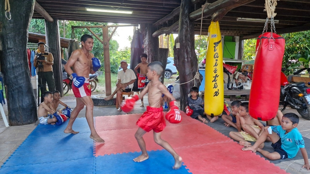 ค่ายมวยต้นกล้า สืบสานมรดกมวยไทย ปลูกฝังศิลปะการต่อสู้ในดวงใจเยาวชนสตูล