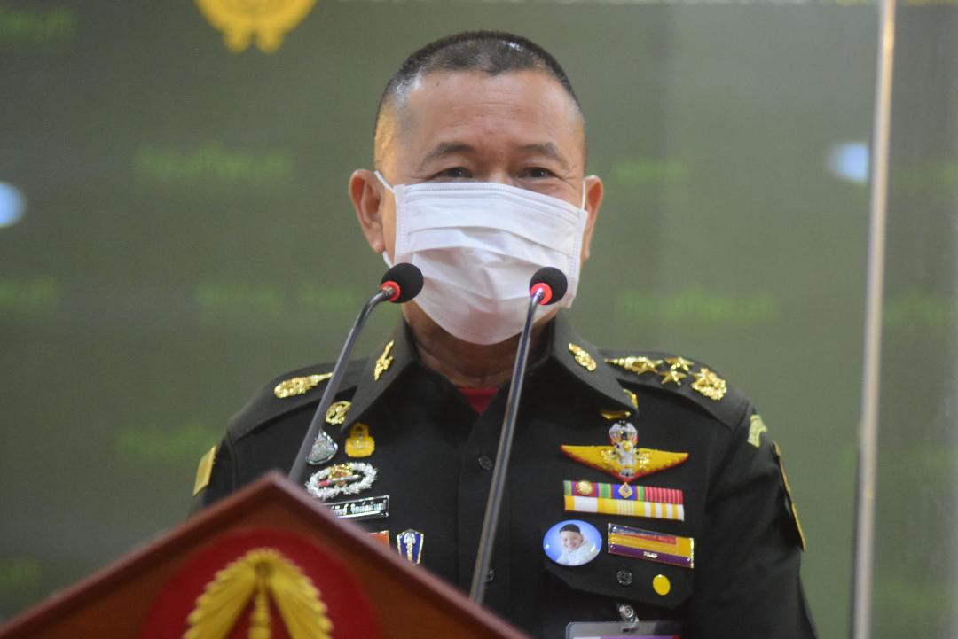 "ผบ.ทบ."เปรียบเทียบยุทโธปกรณ์ เหมือนซื้อของใช้ในบ้าน ไม่มีทิชชู จะให้ใช้อะไร